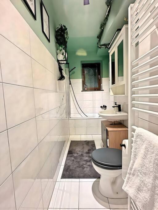 Urban & Chic: 2Bdr, Parkplatz Witten Exterior foto