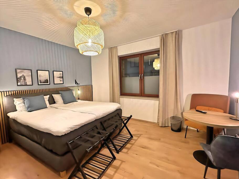 Urban & Chic: 2Bdr, Parkplatz Witten Exterior foto